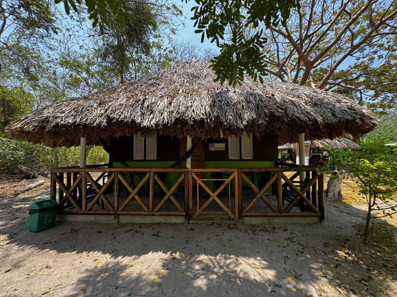 Eco Hotel Bosque Encantado إيسلا غراندي المظهر الخارجي الصورة